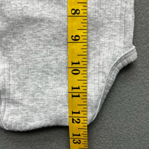 Hello Kitty Baby Bodysuit Gray 3M Puff Graphic Red Bow Sanrio Cotton Blend - Picture 5 of 6